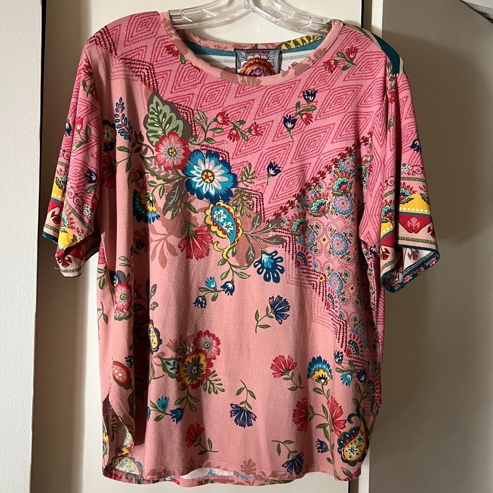 Johnny Was Short Sleeved Top size S